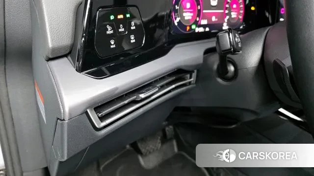 Volkswagen Golf 8th Generation id 3365480 из Кореи 9