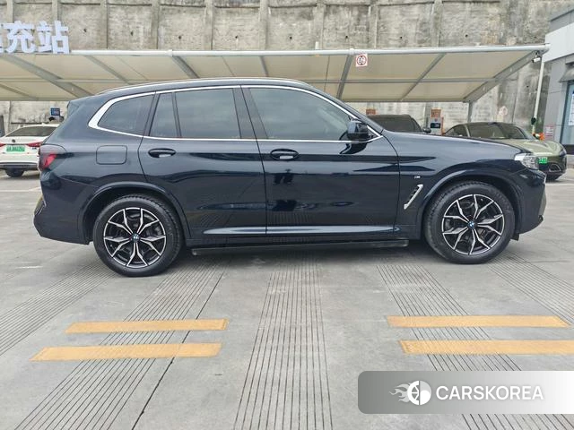 BMW X3 id 4256369 из Китая 9