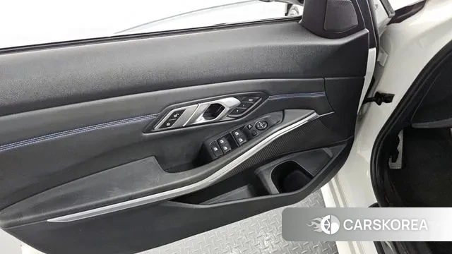 BMW 3 Series (G20) id 3479792 из Кореи 9