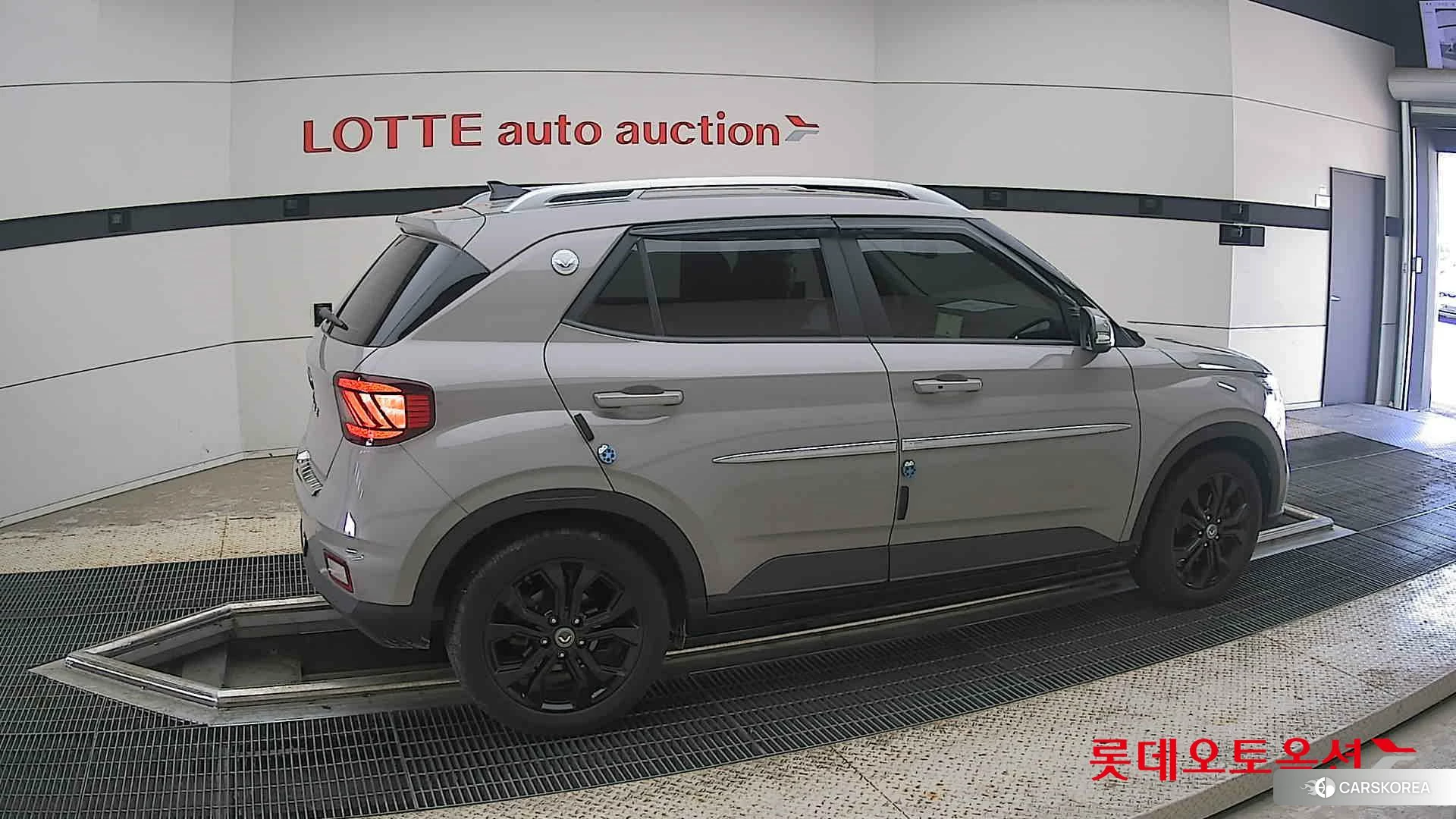 Hyundai Venue id 4504403 из Кореи 9