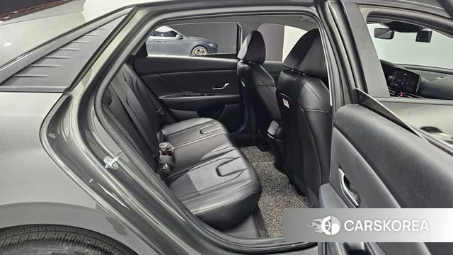 Hyundai Avante (CN7) id 3898861 из Кореи 9