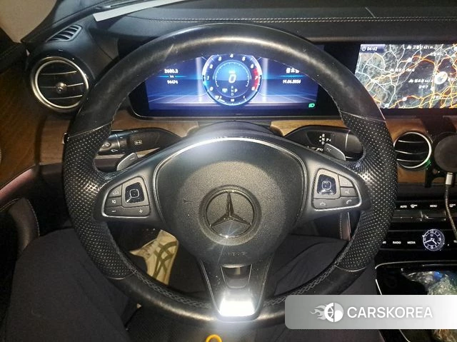 Mercedes-Benz E-Class W213 id 4568750 из Кореи 9