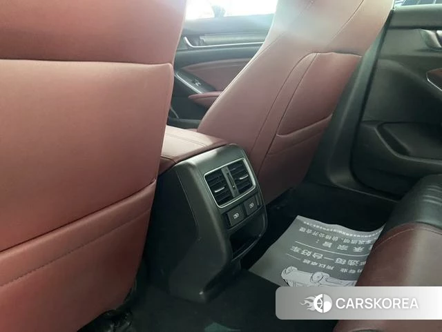 Honda Yingshipai id 4307783 из Китая 9
