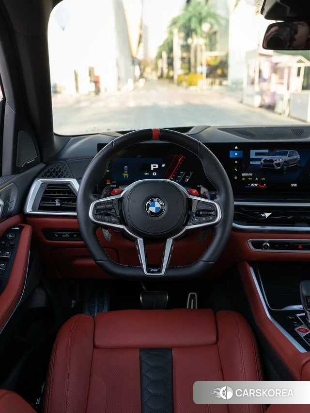 BMW X5 M id 4263137 из Китая 9