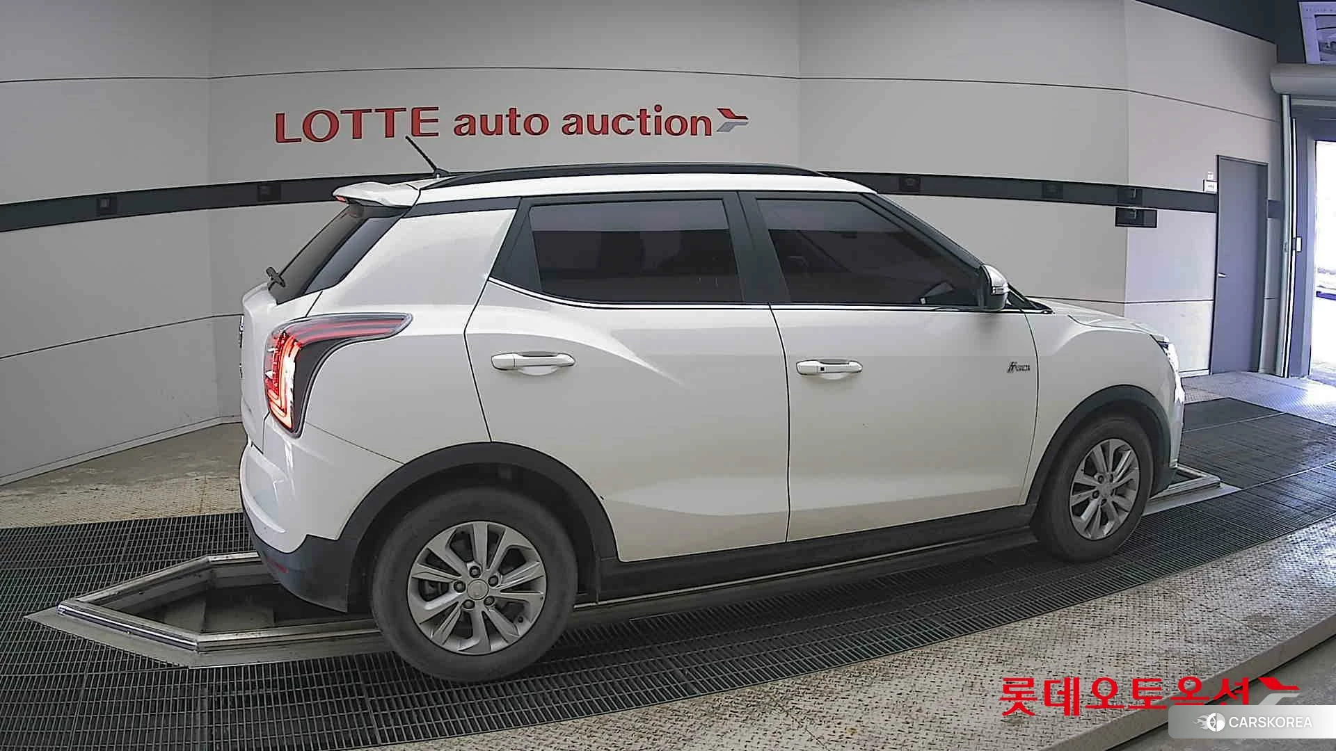 SsangYong Tivoli id 4289658 из Кореи 9