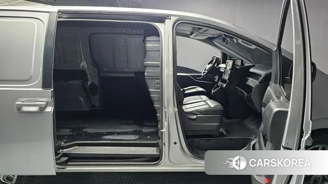 Hyundai Staria id 3213844 из Кореи 9