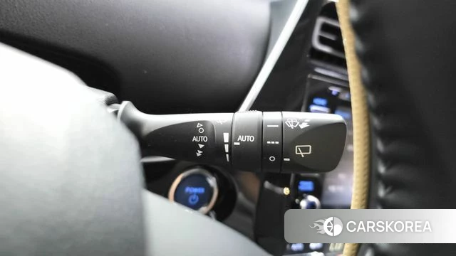 Toyota Prius 4th Generation id 4698576 из Кореи 9