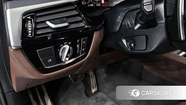 BMW 6 Series GT (G32) id 3518459 из Кореи 9