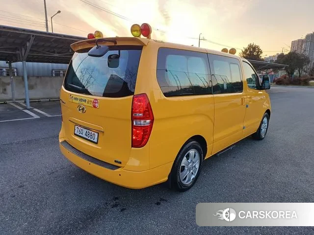 Hyundai The New Grand Starex id 3538177 из Кореи 9