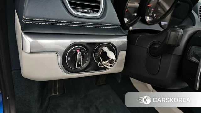Porsche 718 Boxster id 4363534 из Кореи 9