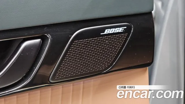 Hyundai Grandeur Hybrid (GN7) id 2738268 из Кореи 9