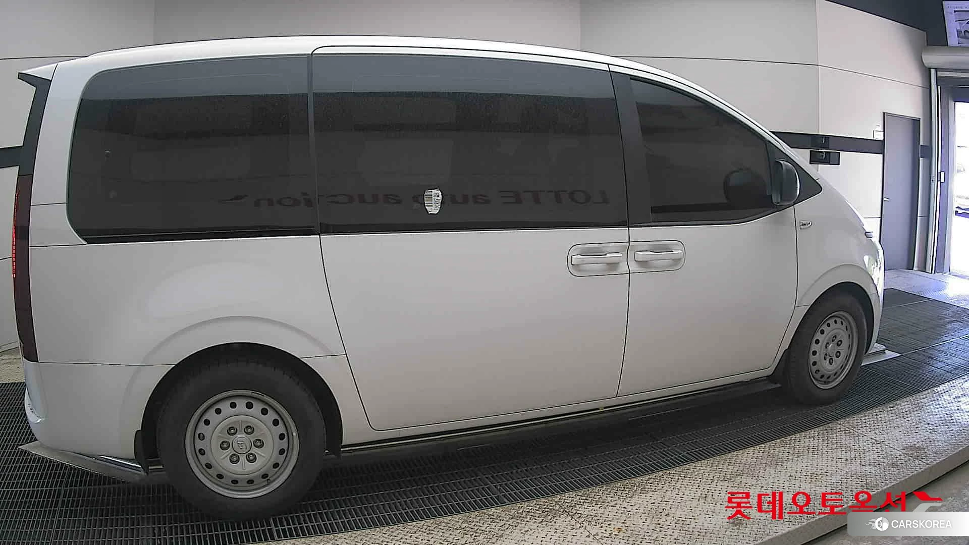 Hyundai Staria id 4296774 из Кореи 9