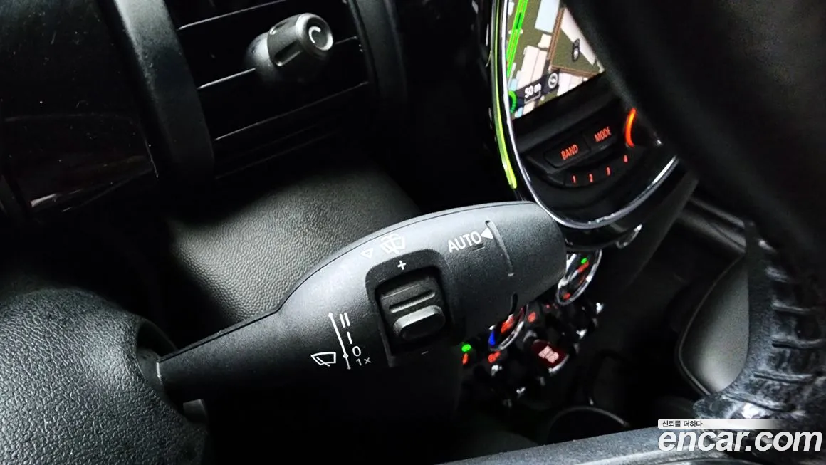 Mini Cooper Convertible id 2122044 из Кореи 9