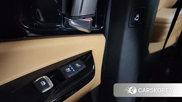 Kia Carnival 4th generation id 3503438 из Кореи 9