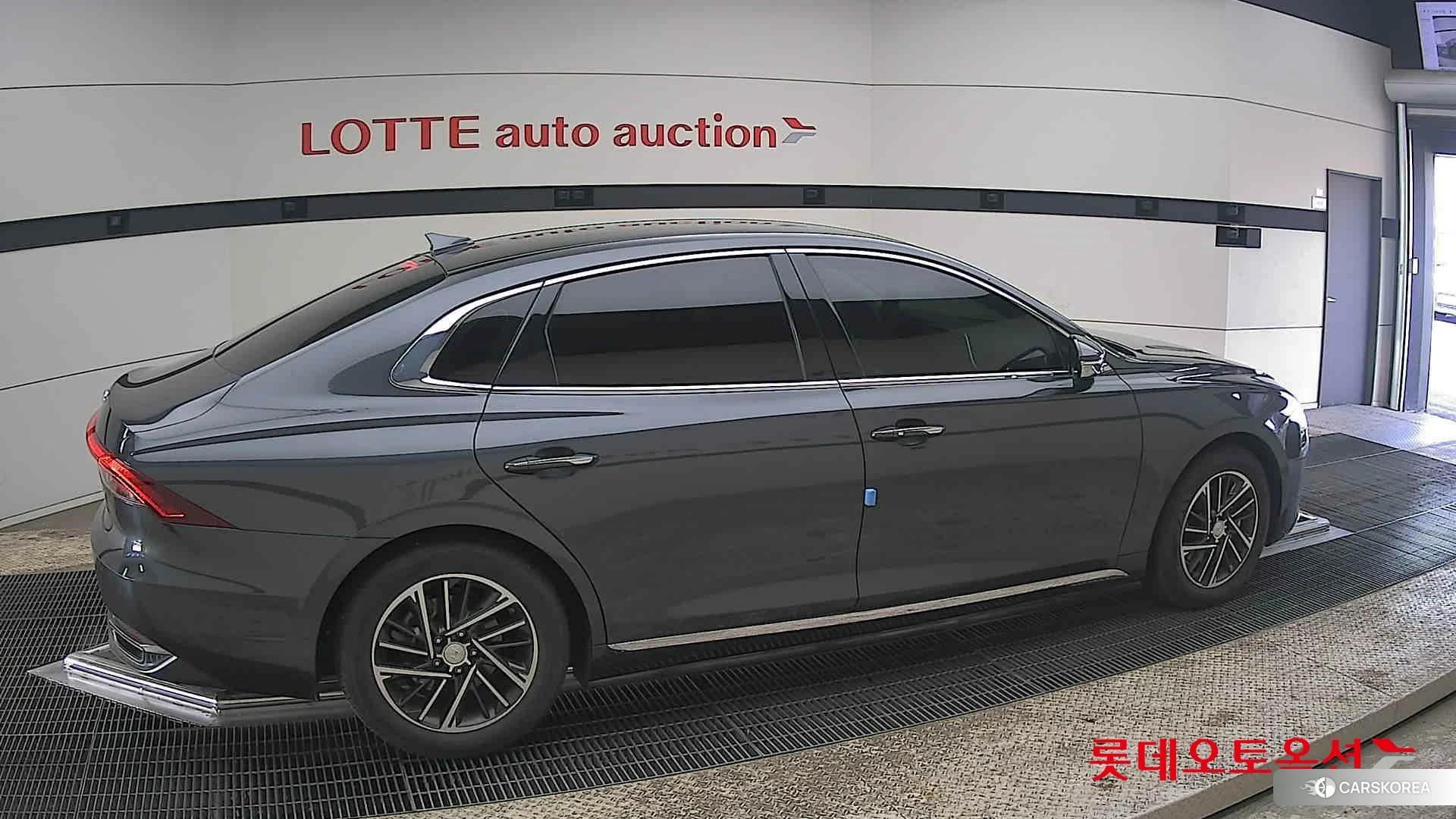 Hyundai Grandeur id 3882071 из Кореи 9