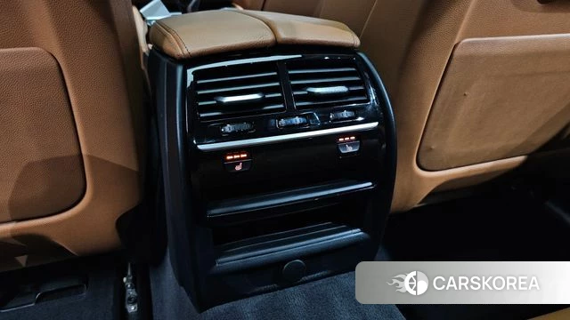 BMW 5 Series (G30) id 4918933 из Кореи 9