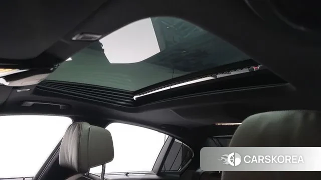 BMW 5 Series (G30) id 3680701 из Кореи 9