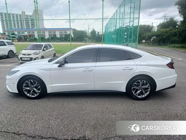 Hyundai Sonata (DN8) id 2930738 из Кореи 9