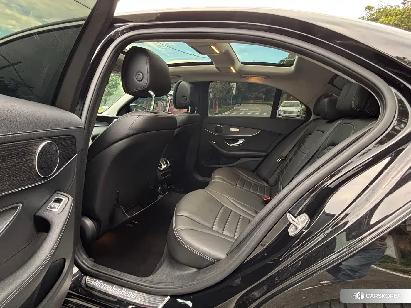 Mercedes-Benz C-class id 4546642 из Китая 9