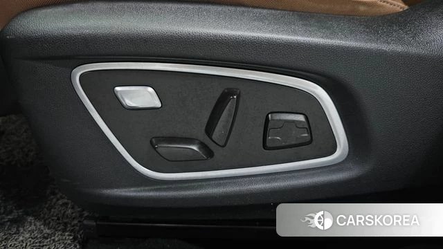 Renault Korea (Samsung) The New QM6 id 4608943 из Кореи 9