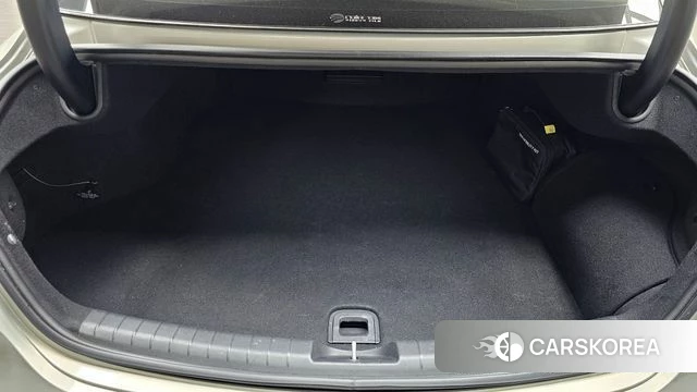 Hyundai The New Grandeur IG Hybrid id 4586763 из Кореи 9