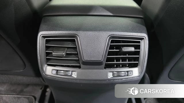 Ssangyong The New Rexton Sports Cannes id 3865929 из Кореи 9