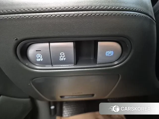 Genesis G90 (RS4) id 2930965 из Кореи 9