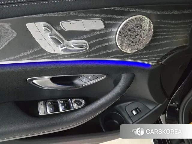 Mercedes-Benz E-Class W213 id 2900313 из Кореи 9
