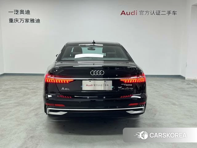 Audi A6L id 4255983 из Китая 9