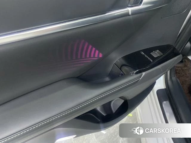 Toyota Camry id 4276601 из Китая 9