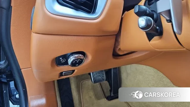 Aston Martin DB11 id 3000454 из Кореи 9