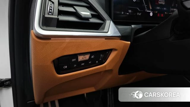 BMW 3 Series (G20) id 3964099 из Кореи 9