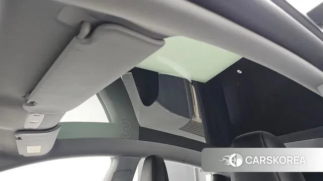 Tesla Model Y id 3103841 из Кореи 9