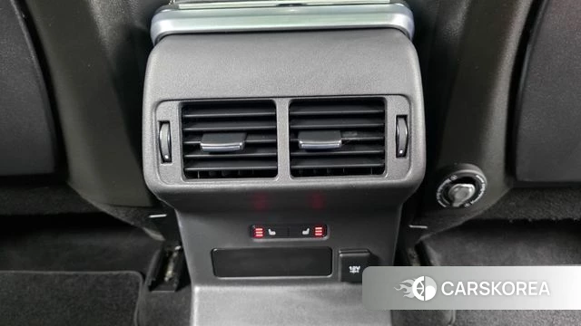 Land Rover Range Rover Velar id 4688994 из Кореи 9