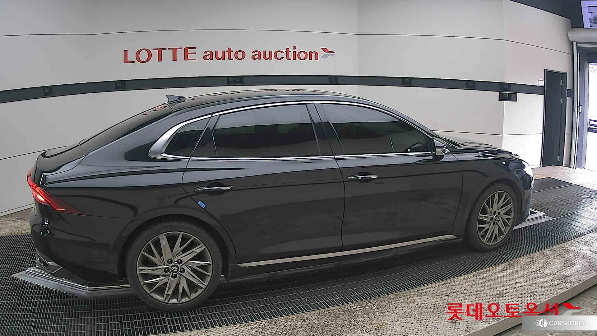 Hyundai Grandeur id 3869270 из Кореи 9