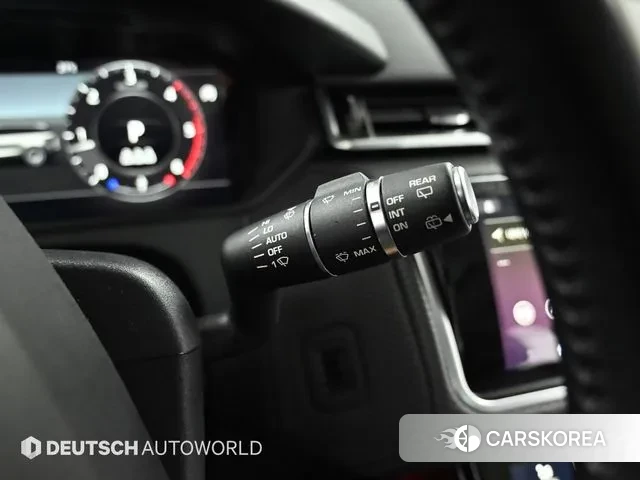 Land Rover Range Rover Velar id 3220276 из Кореи 9