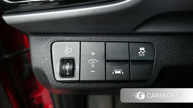 Kia Stonic id 4403610 из Кореи 9