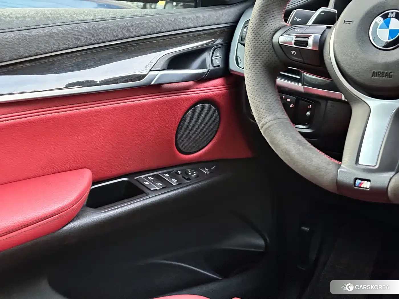 BMW X6 id 4679923 из Китая 9