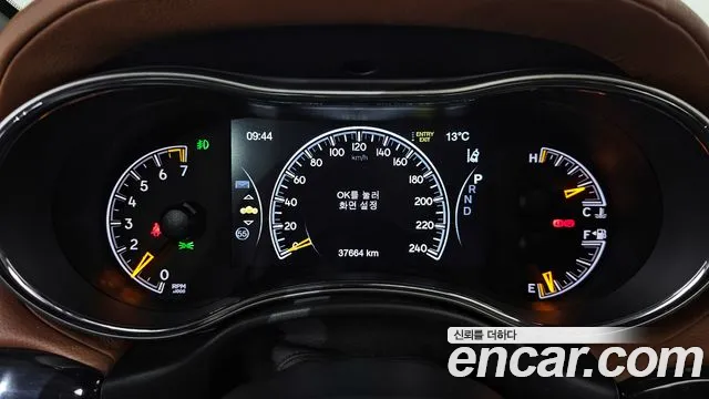 Jeep Grand Cherokee id 2596265 из Кореи 9