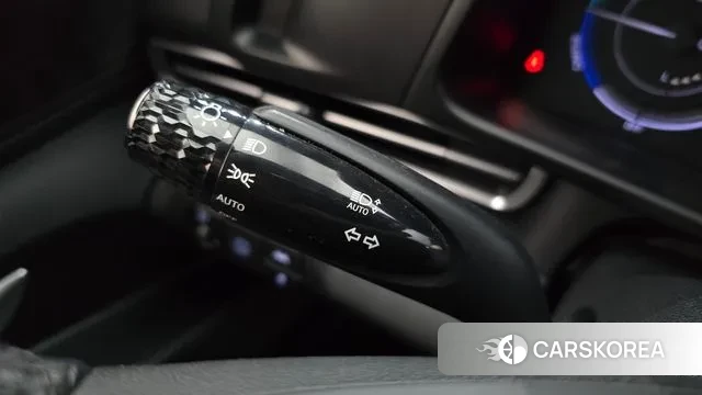 Hyundai Avante Hybrid (CN7) id 3273105 из Кореи 9