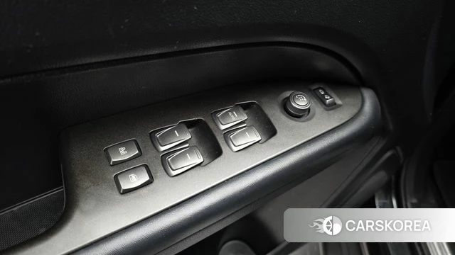 Ssangyong Rexton Sports id 3879665 из Кореи 9