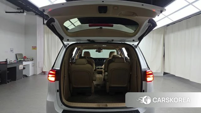 Kia The New Carnival id 4429981 из Кореи 9