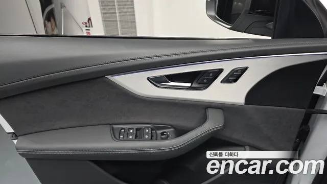 Audi Q8 (4M) id 2852954 из Кореи 9