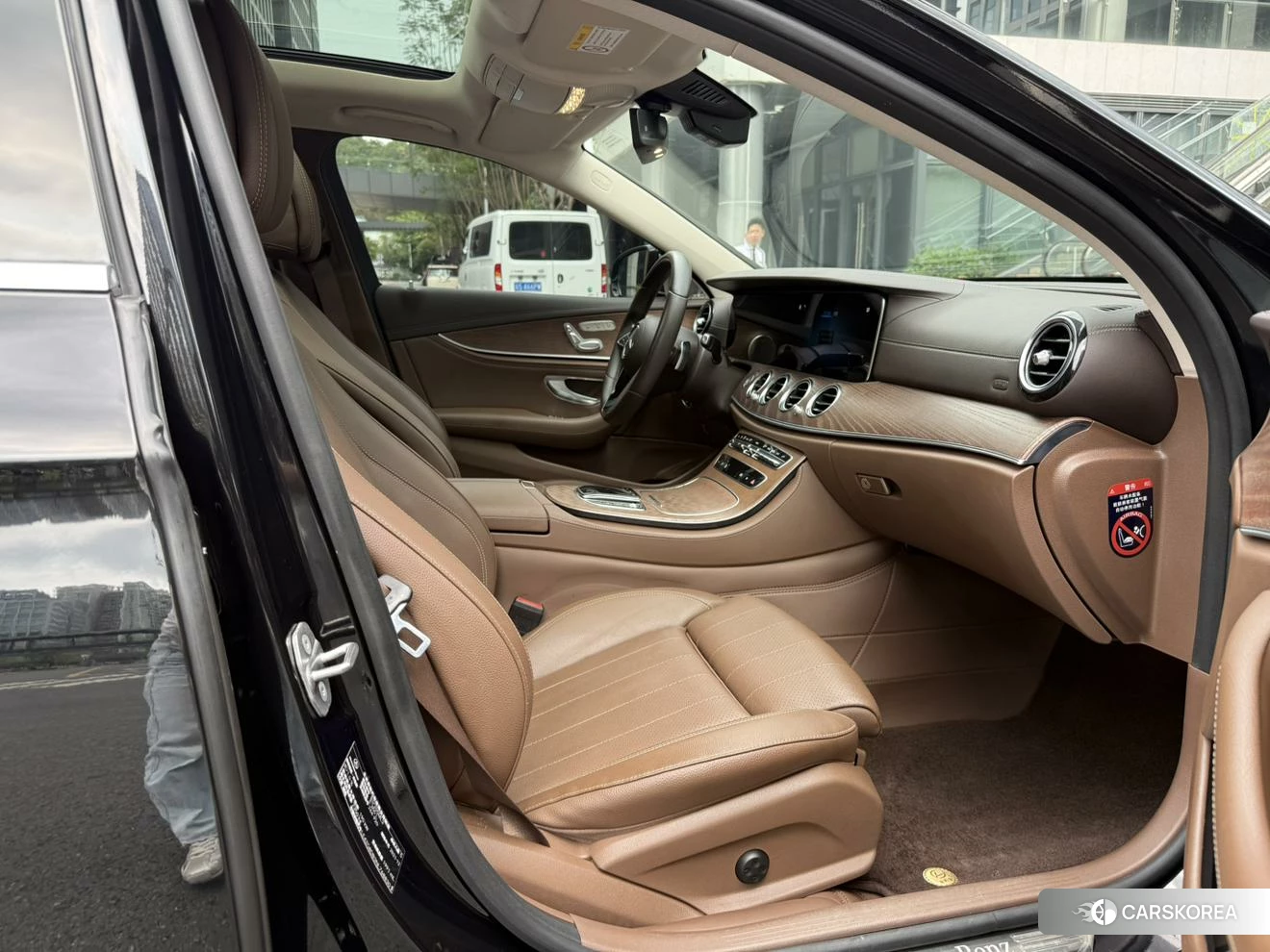 Mercedes-Benz E-class id 4454573 из Китая 9