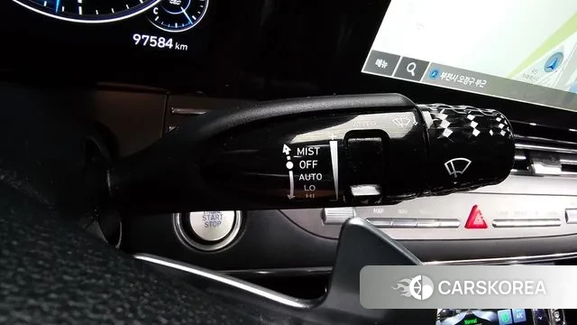 Hyundai The New Grandeur IG id 3017881 из Кореи 9