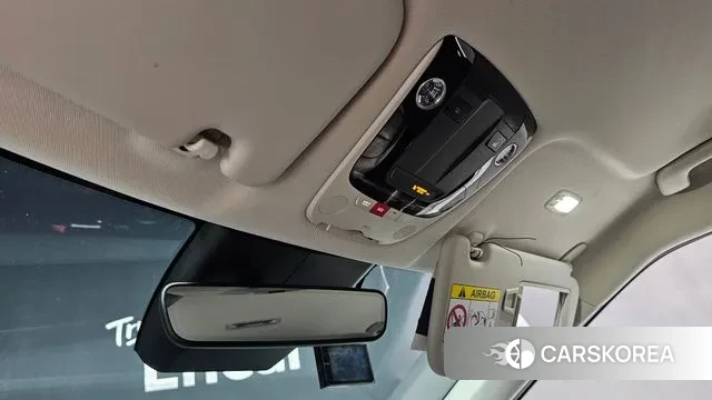 Kia EV6 id 3037670 из Кореи 9