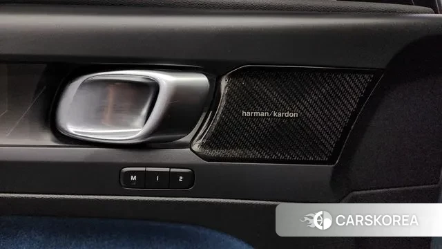 Volvo C40 Richards id 2989550 из Кореи 9