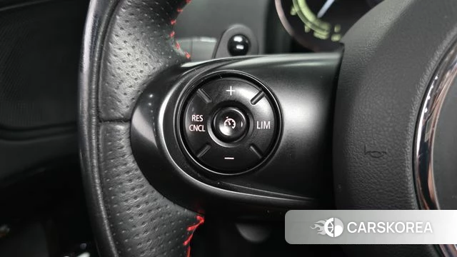 Mini Cooper SD Countryman id 3885036 из Кореи 9