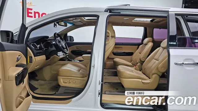 Kia The New Carnival id 2324478 из Кореи 9