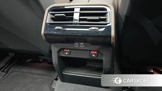 BMW 5 Series (G60) id 4421324 из Кореи 9